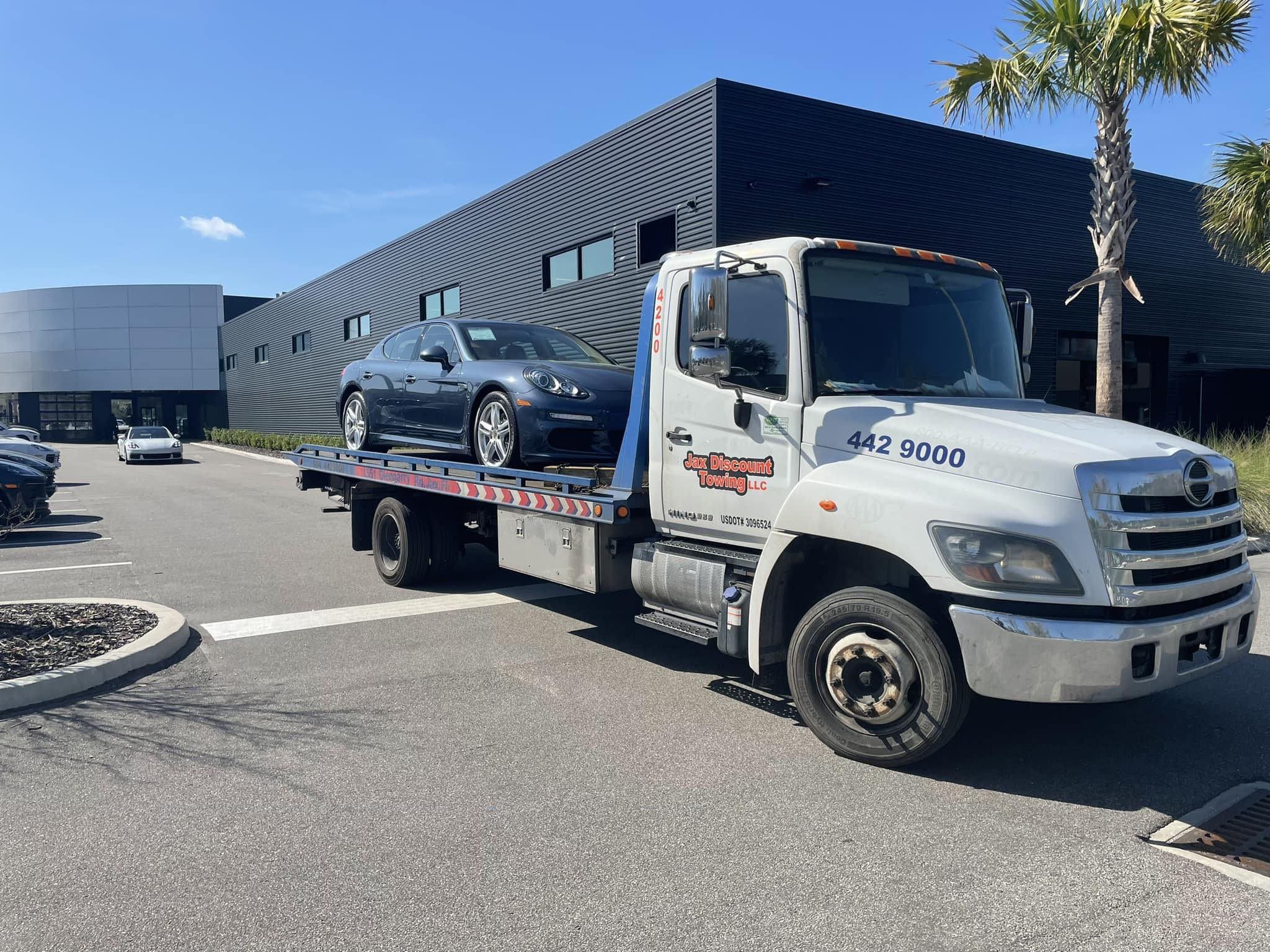 Towing Truck